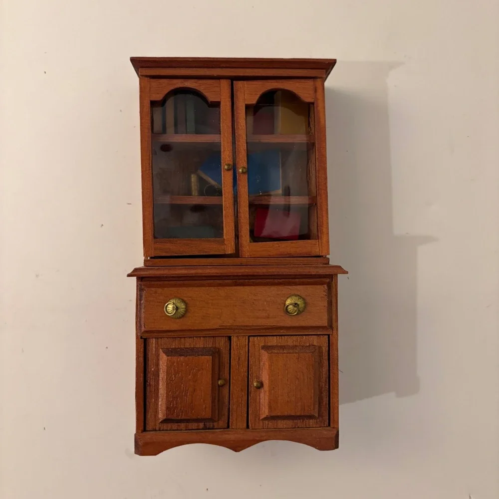 VTG Shackman Dollhouse Miniature Wood China Cabinet Hutch w Books 1:12